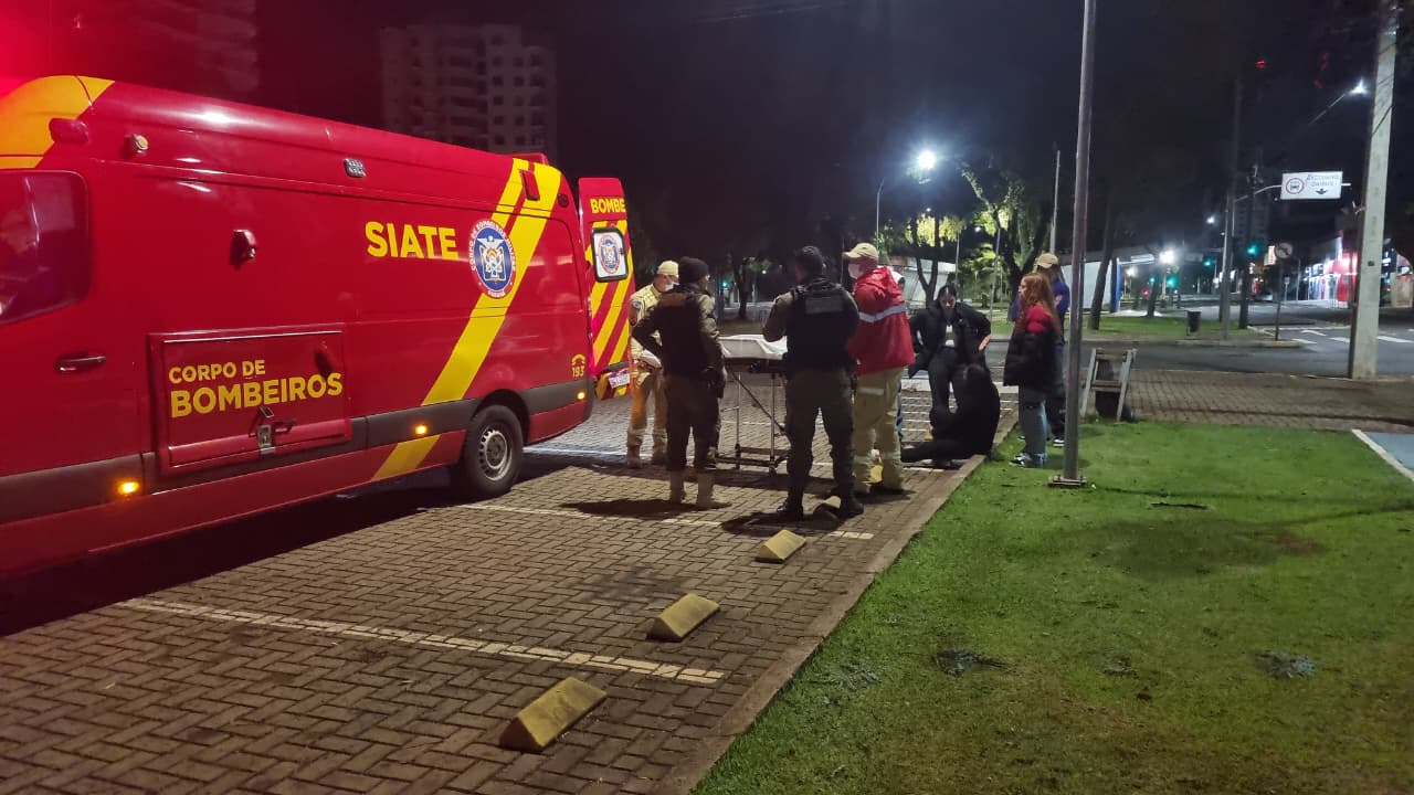 Jovem fica ferida após briga generalizada em distribuidora de bebidas em Cascavel
