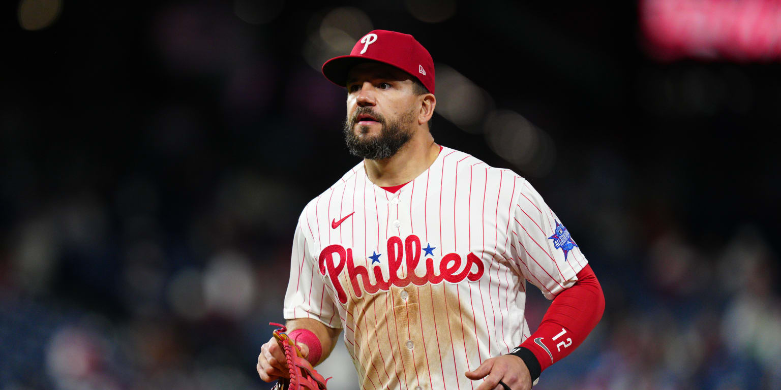 Kyle Schwarber out of starting lineup vs. Reds