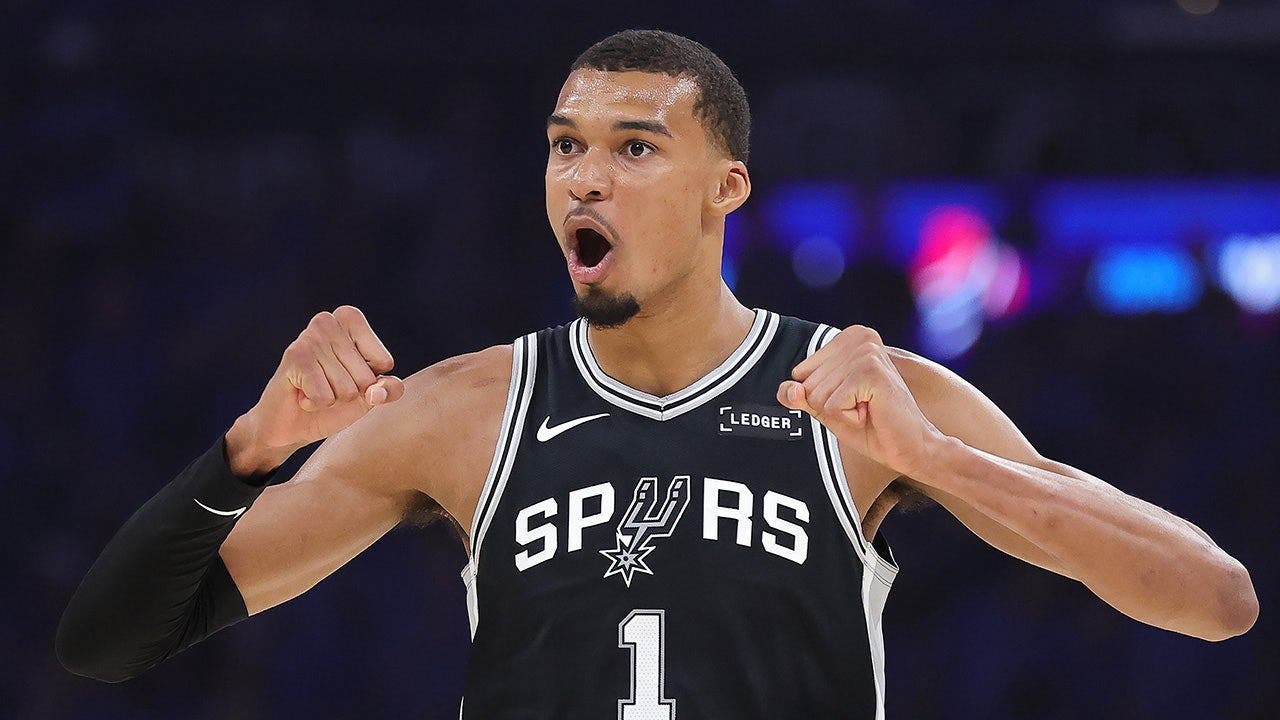 LeBron James calls Spurs 'lucky' for landing generational talents in draft
