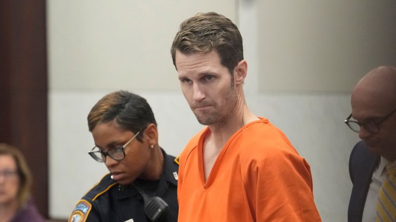 Lee Gilley: A Texas man accused of killing his pregnant wife fled to Italy weeks before trial. He’s asking a judge not to send him back