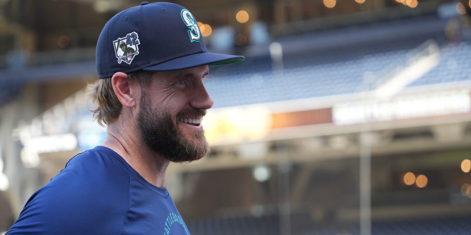 Mariners reinstate Patrick Wisdom from IL, call up Robinson Ortiz