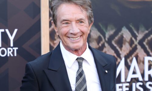 Martin Short makes appearance after Katherine Short's death