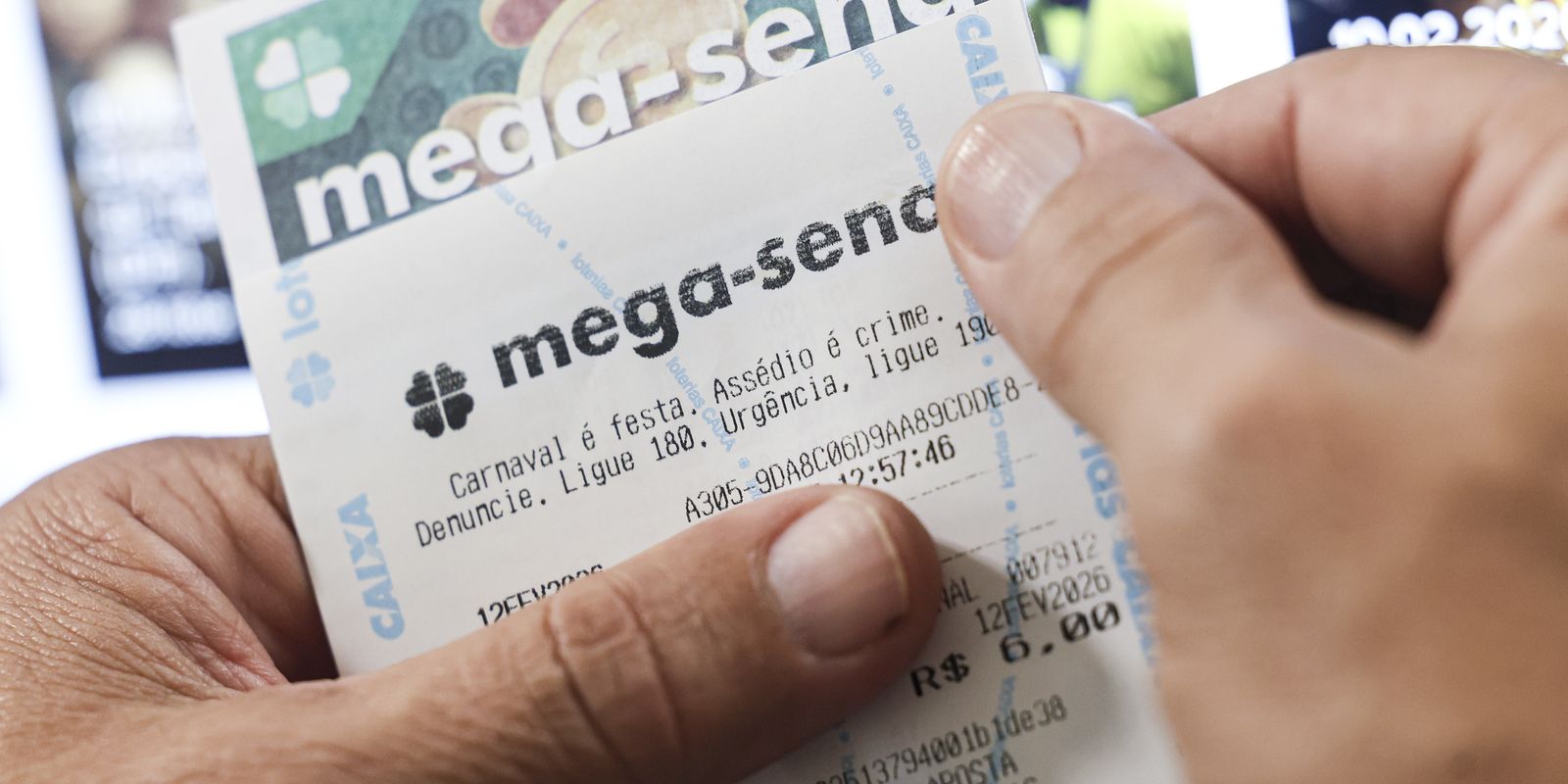 Mega-Sena acumula e pode pagar cerca de R$ 8 milhões na terça (5)