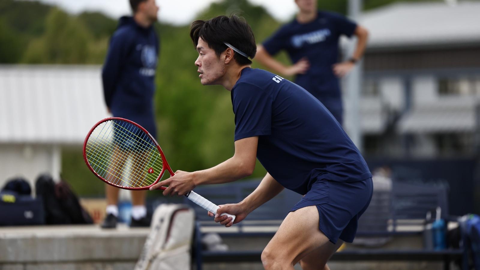 Michael Zheng Advances to French Open Main Draw