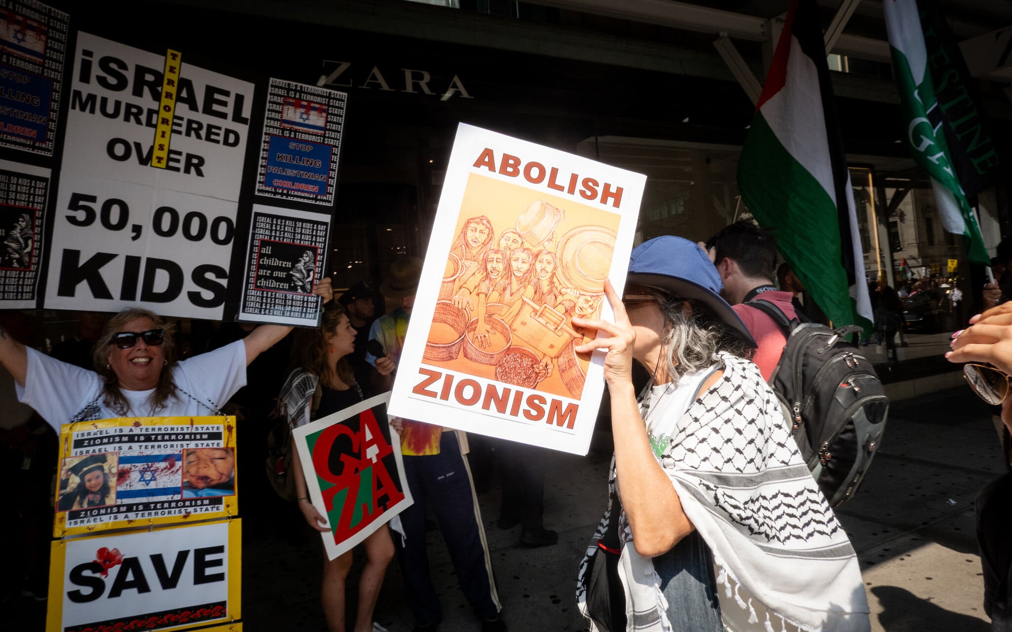 New York City garden that had barred Zionist members drops the requirement