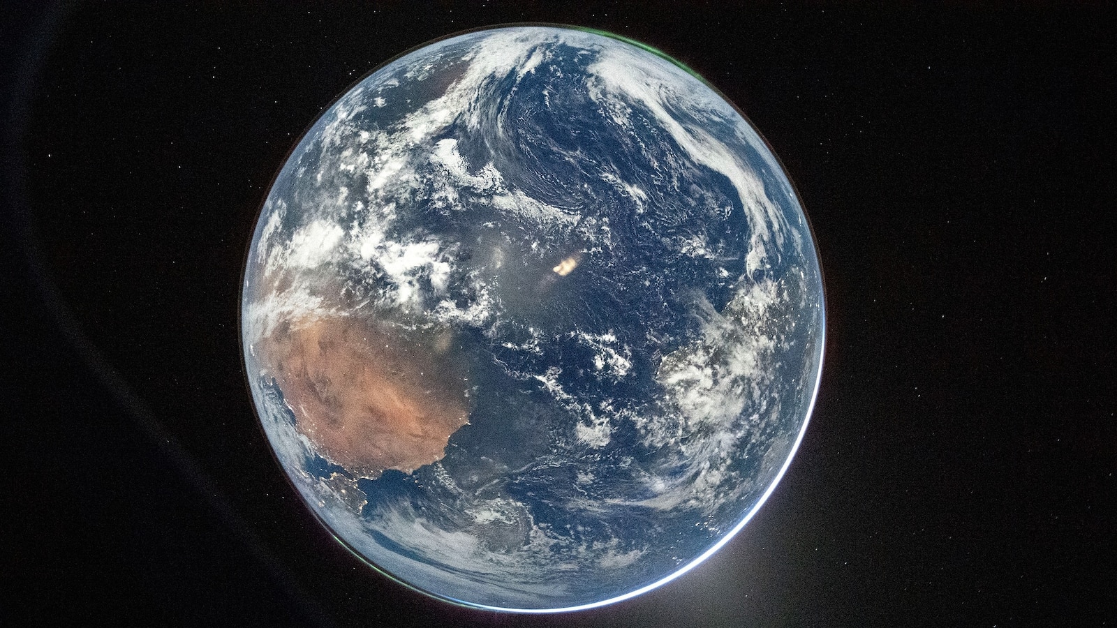 Newly discovered asteroid will make a close, but safe, encounter with Earth
