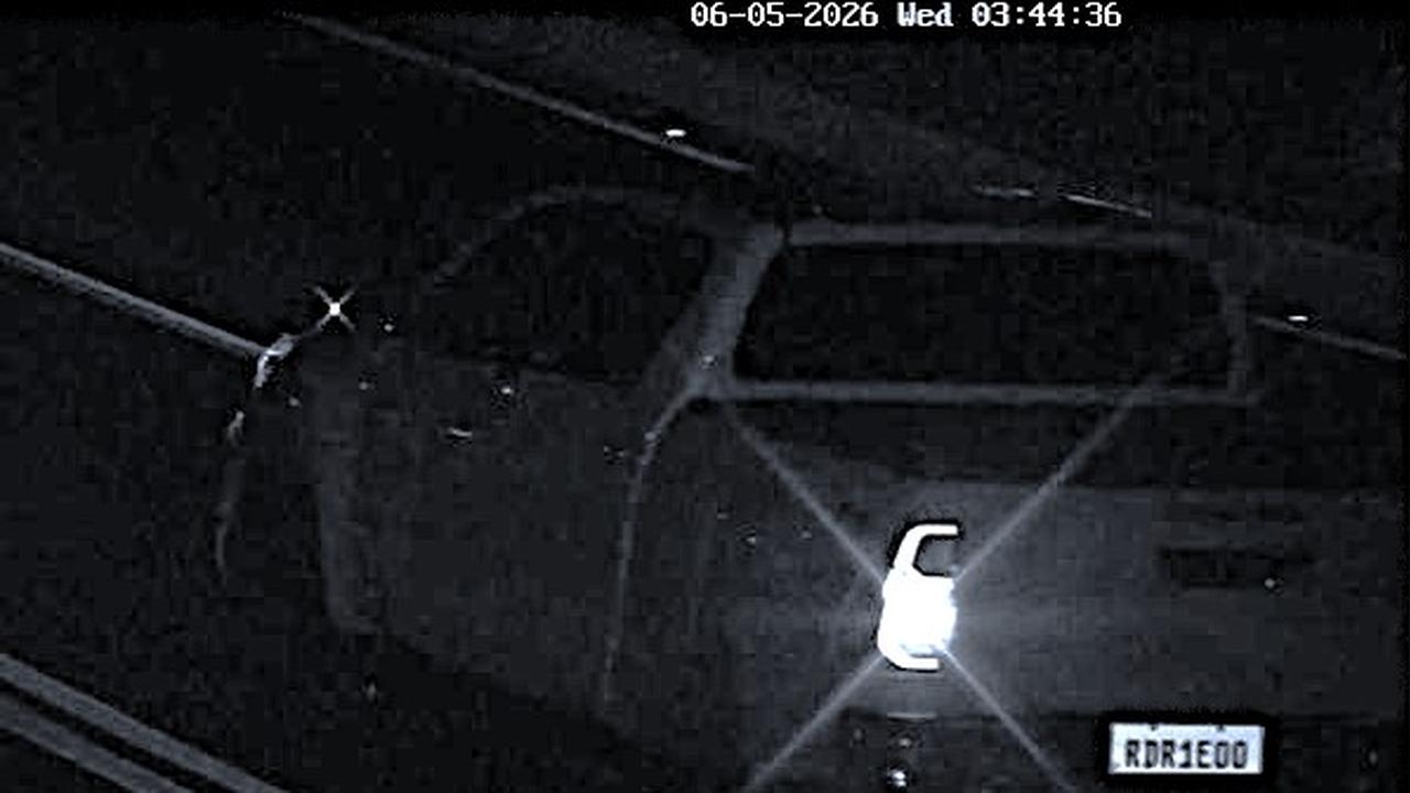 Nova imagem identifica Hilux furtada seguindo rumo a Foz do Iguaçu