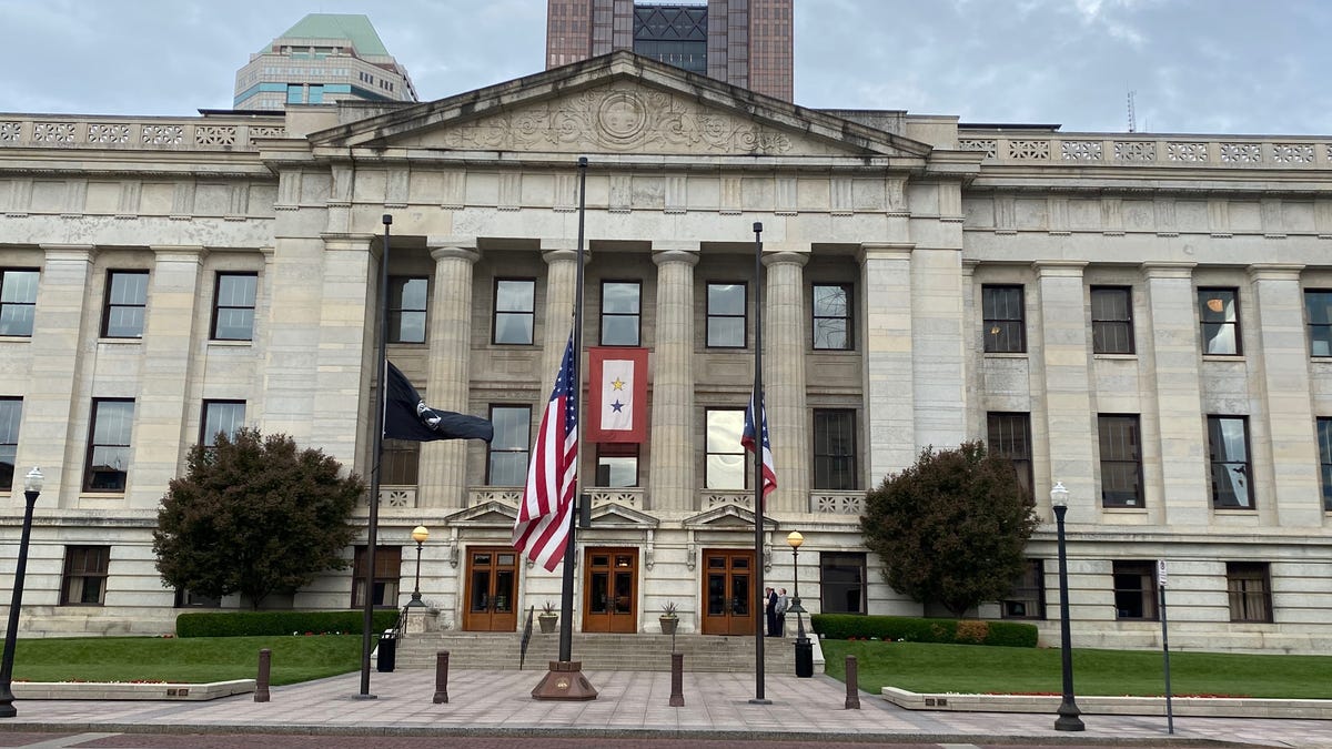 Ohio Gov. Mike DeWine orders flags lowered