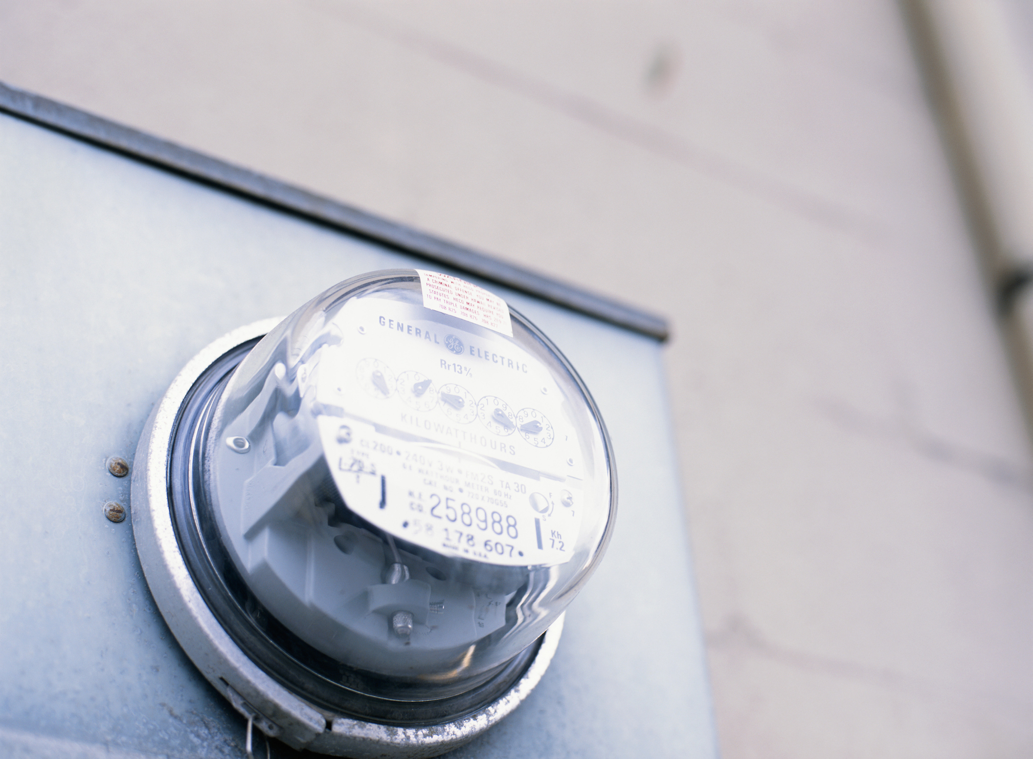 Ohio's electric bills are high — and so are utility CEO salaries • Ohio Capital Journal