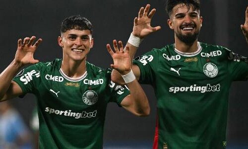 Palmeiras vence fora, retoma liderança e respira na Libertadores