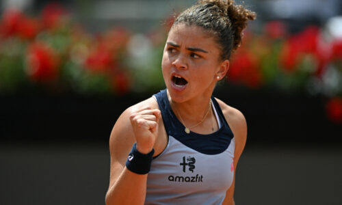 Paolini overcomes 57 unforced errors to beat Jeanjean in Rome