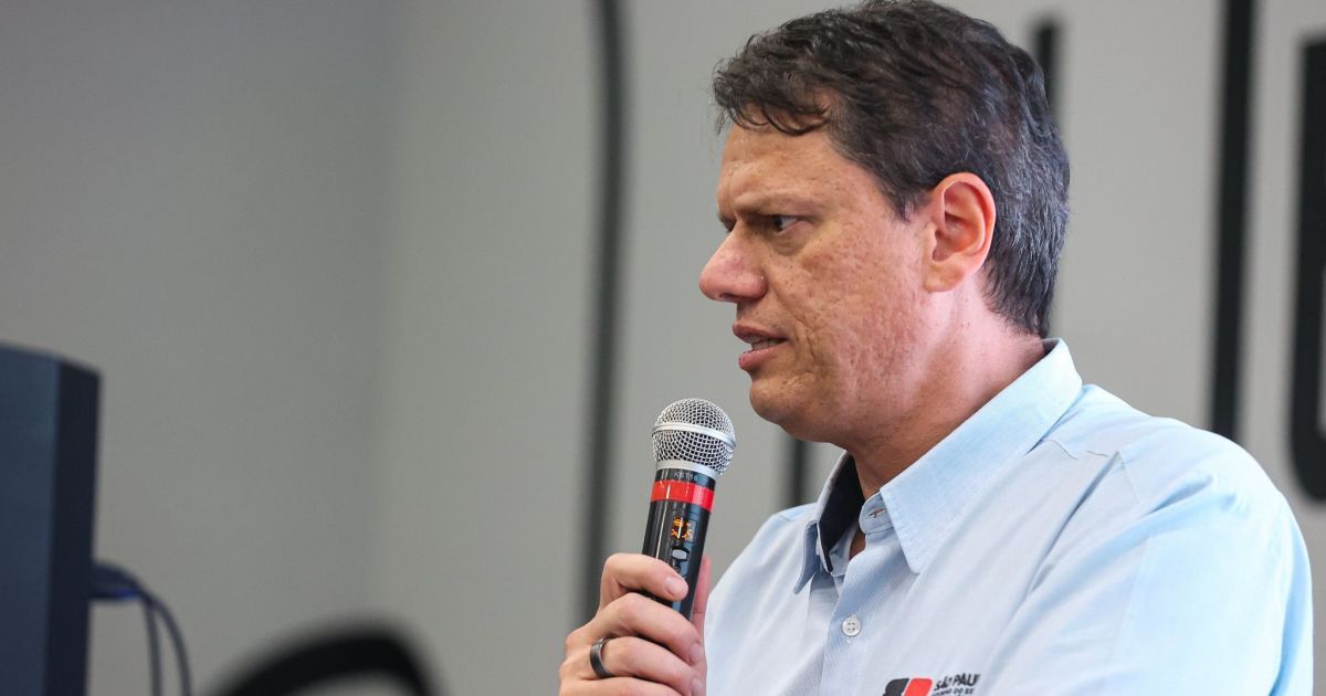 Paraná Pesquisas: Tarcísio lidera todos os cenários ao governo de SP