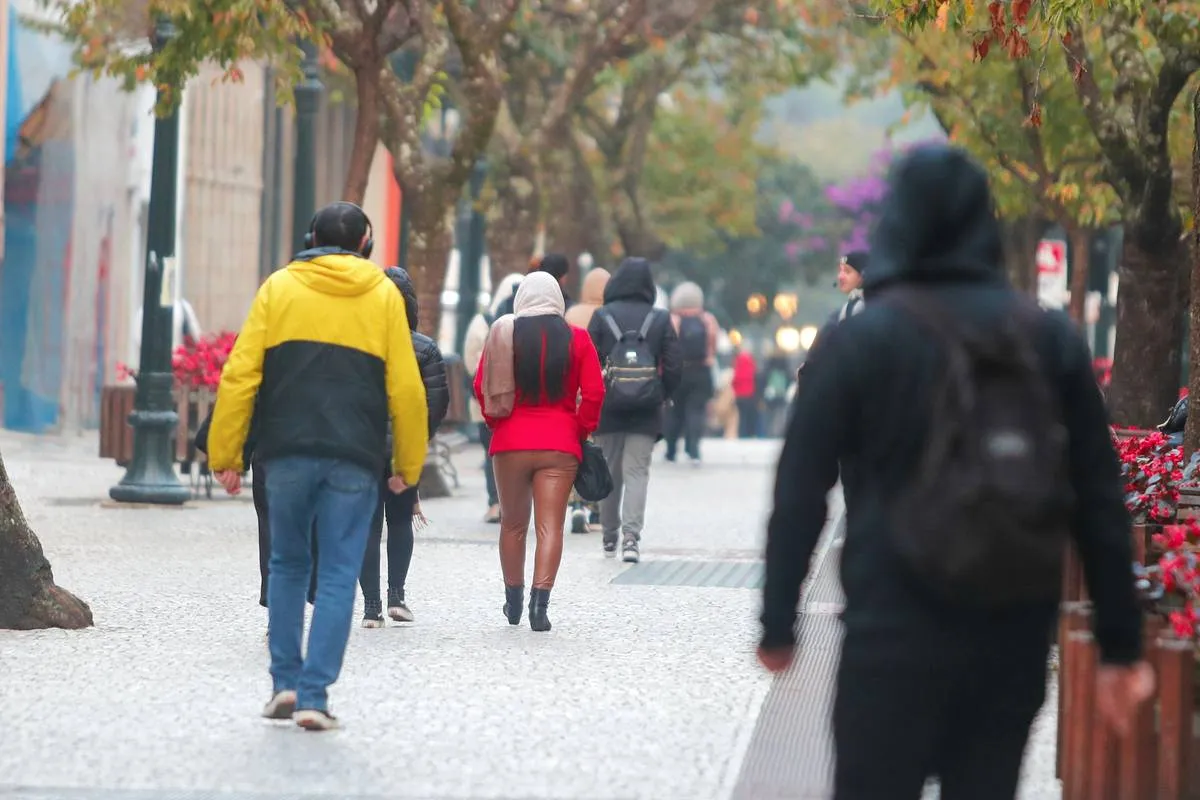 Paraná terá chuva forte, ventania e frio intenso nos próximos dias