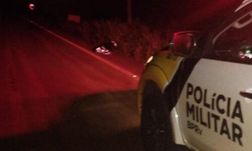 Pedestre morre após ser atropelado por veículo misterioso durante a madrugada
