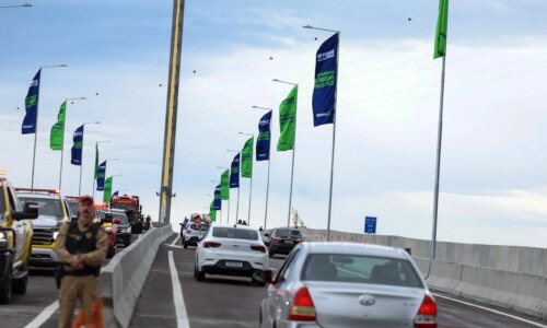 Ponte muda trânsito no litoral e impõe desafios a Matinhos e Guaratuba