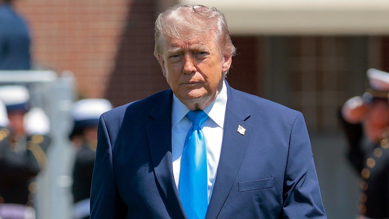 President Donald Trump champions effort to make daylight saving time permanent