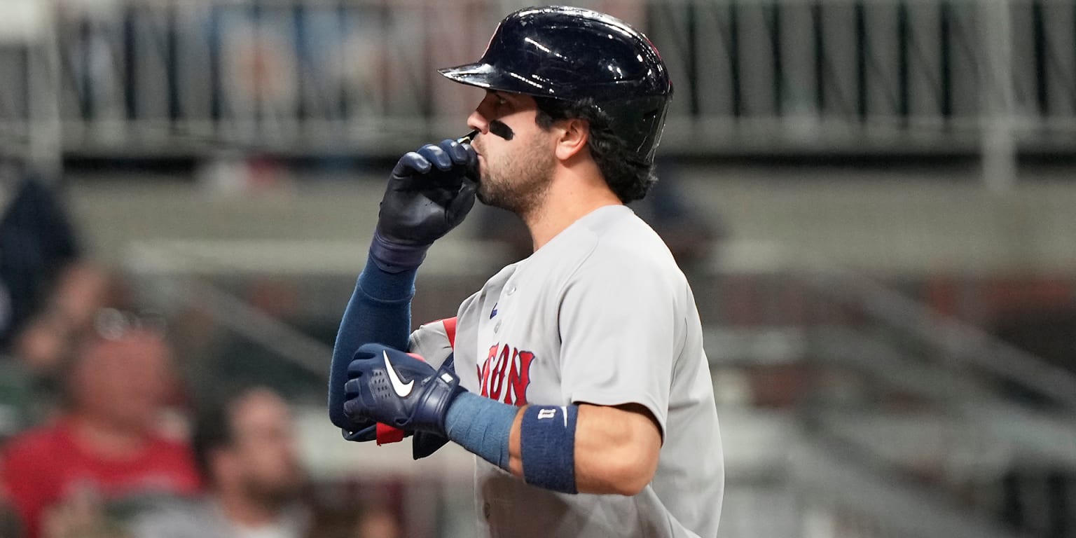 Red Sox's comeback spoiled in walk-off loss vs. Braves