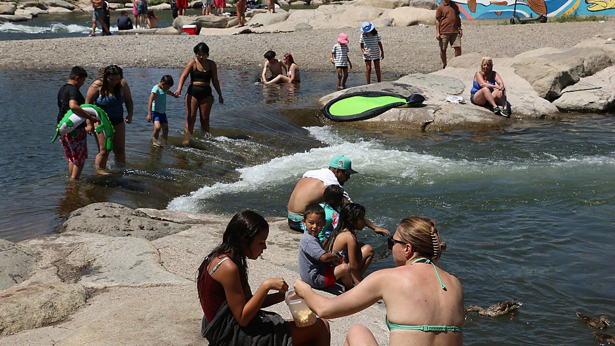 Reno hits first 90-degree day as near-record heat continues