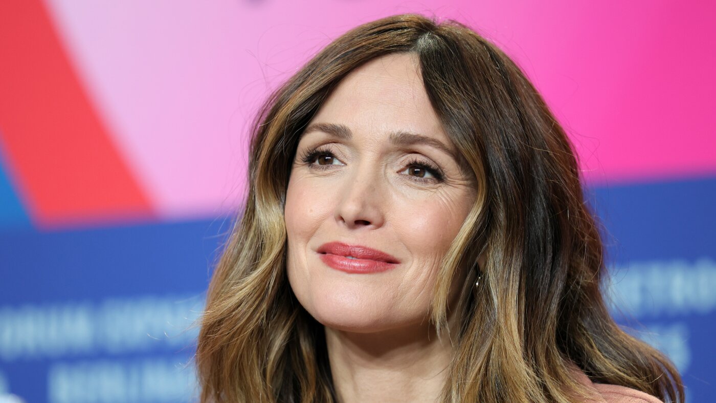 Rose Byrne says 'Fallen Angels' on Broadway is a 'dream' role : NPR