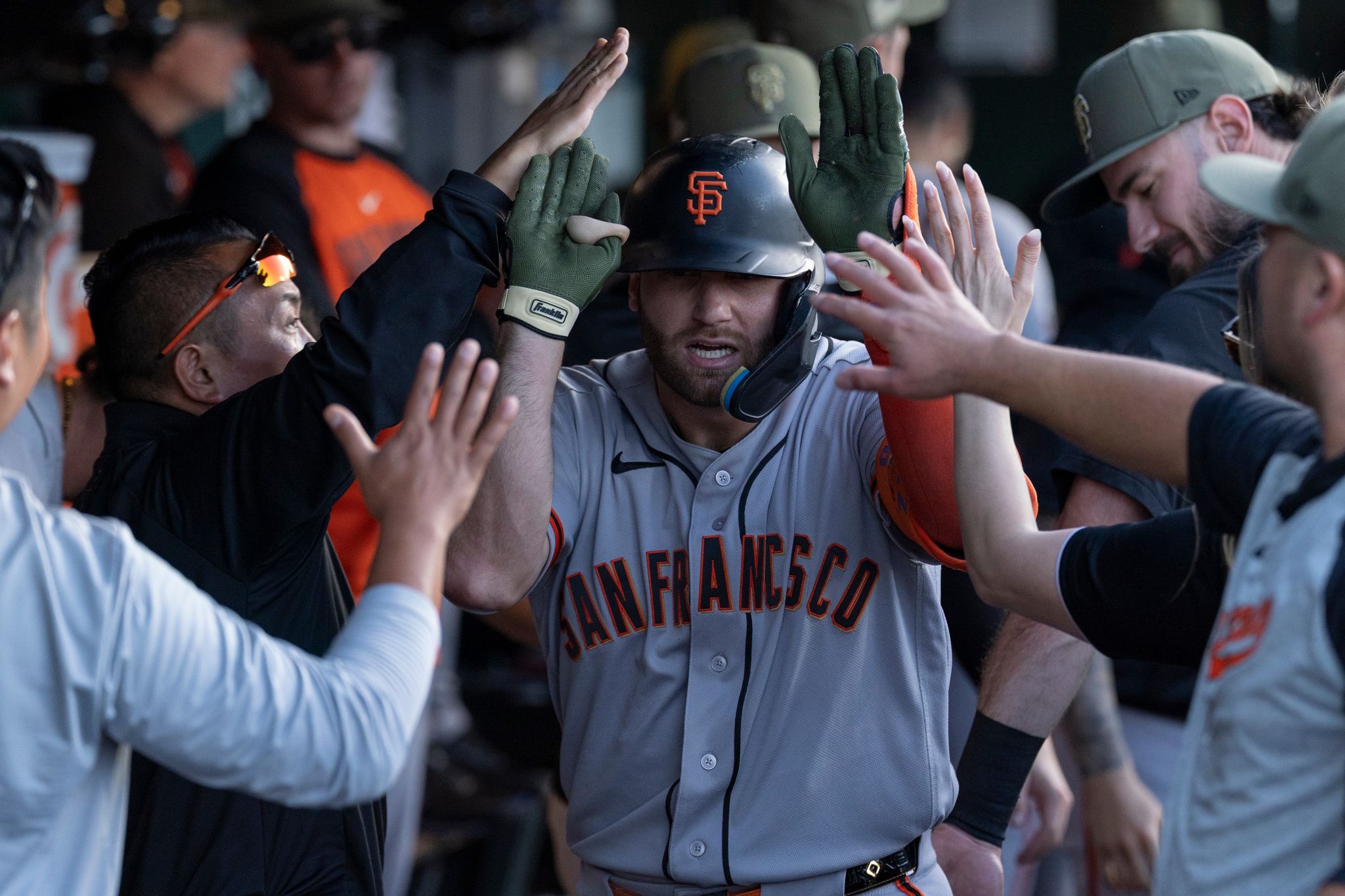SF Giants’ Casey Schmitt to see time left field with Heliot Ramos out