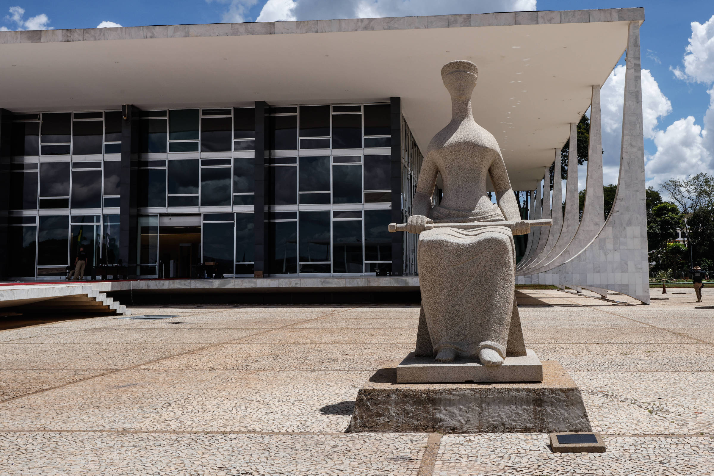 STF decide contra revisão da vida toda do INSS – 15/05/2026 – Economia