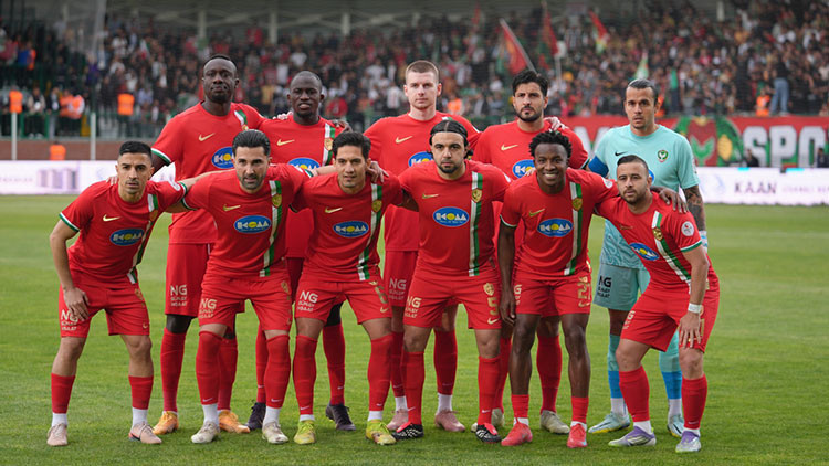 Son dakika: Süper Lig'e yükselen ikinci takım belli oldu!