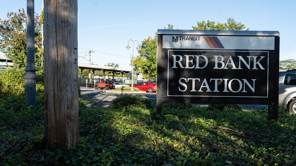 Student killed by Red Bank train was wearing headphones: authorities