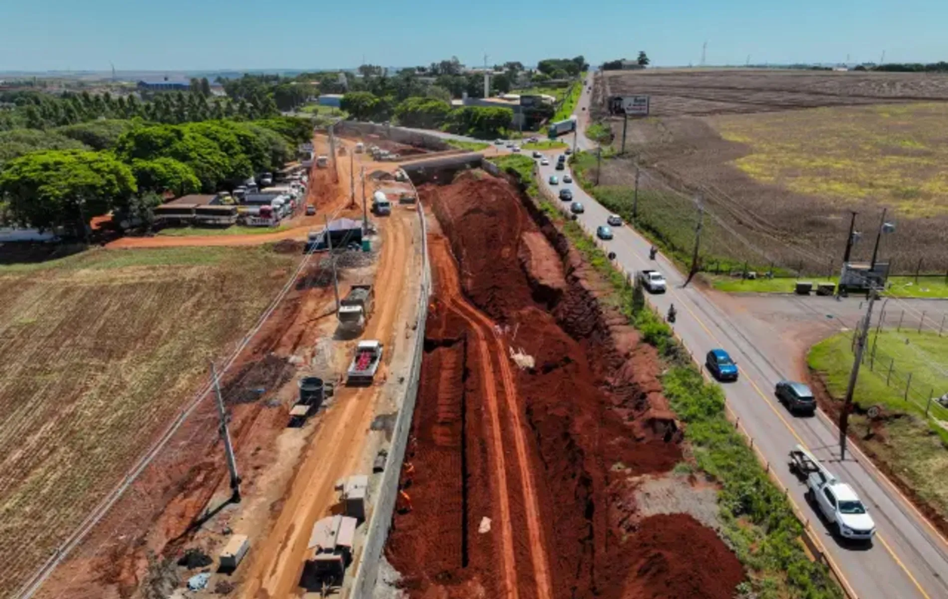 TCE-PR aponta risco de asfalto afundar em rodovia do Paraná
