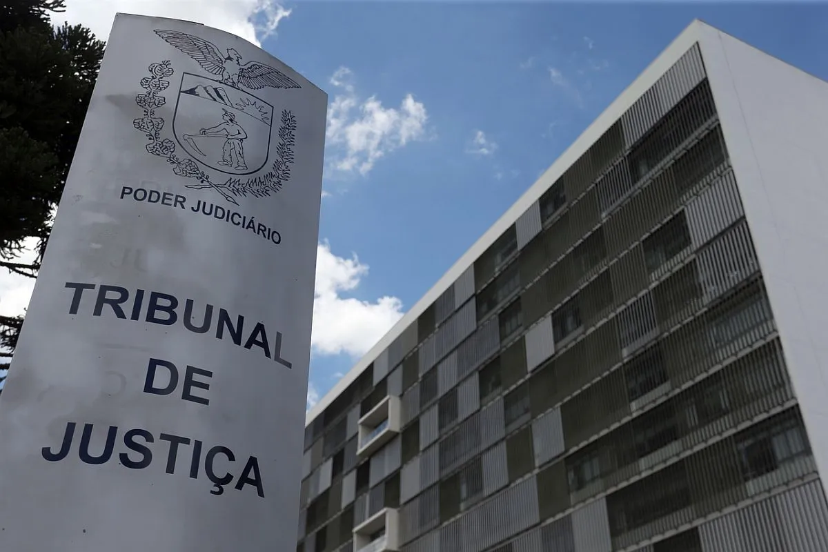 TJPR anula criação de núcleos que poderiam gerar mais gratificações a juízes