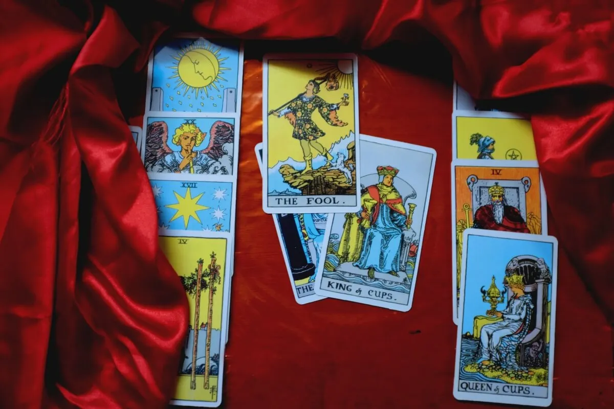 Tarot semanal: previsão para os signos de 25 a 31 de maio de 2026