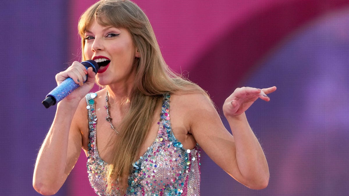 Taylor Swift may have hinted at 'Toy Story 5' collab. What happened