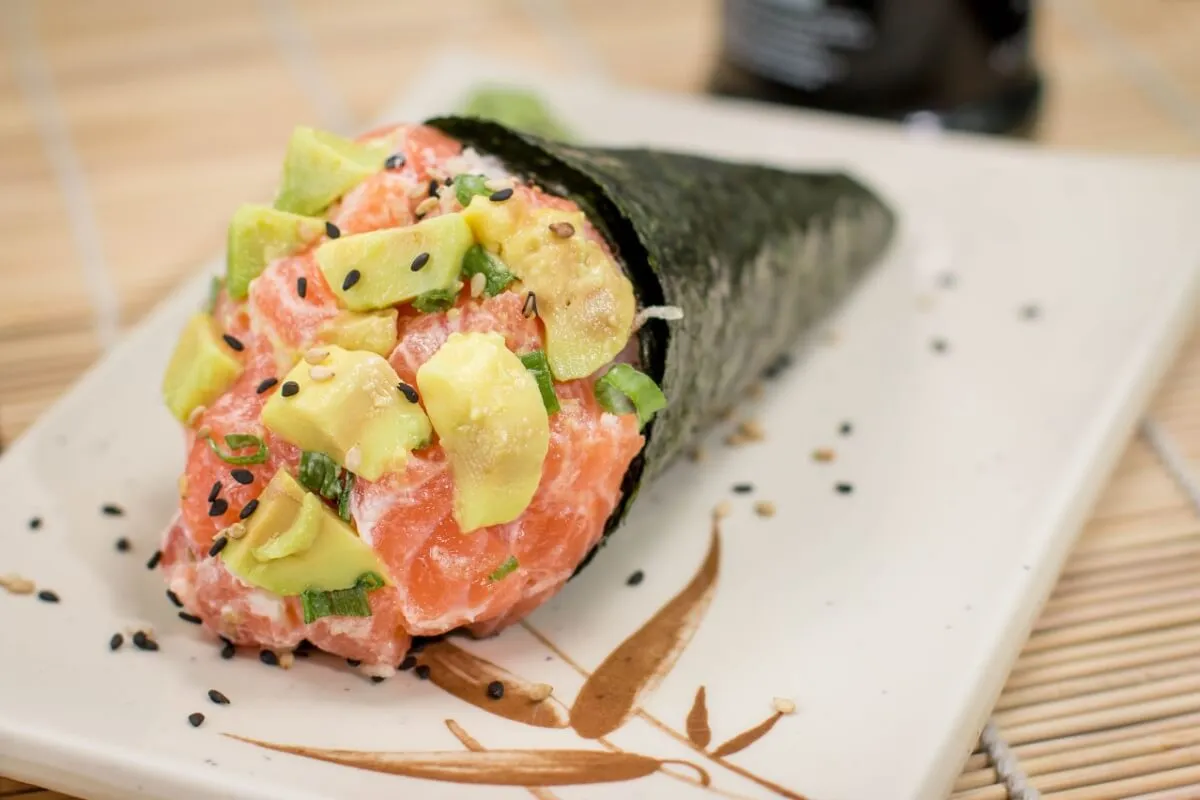 Temaki: 3 receitas fáceis e leves para fazer em casa