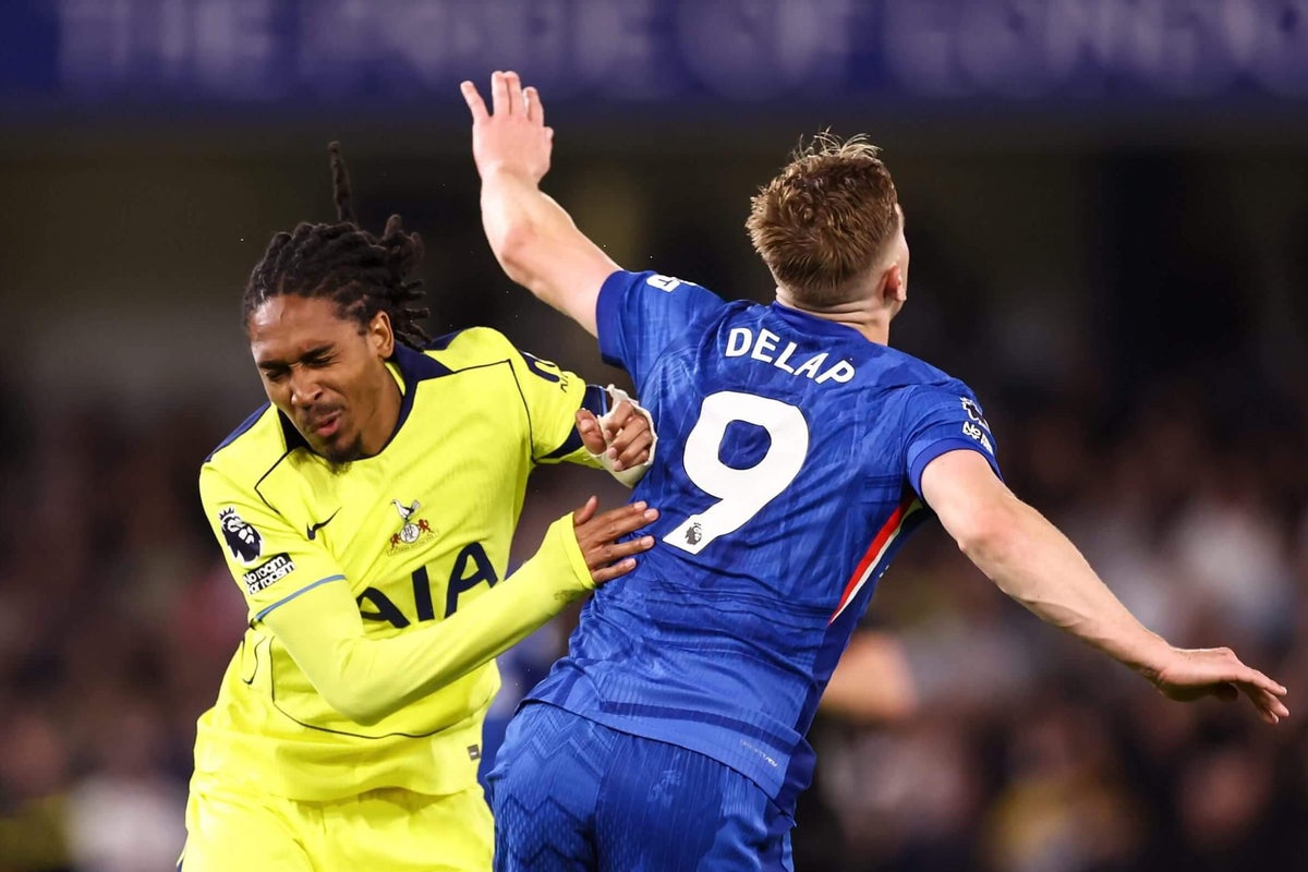 Tottenham’s Djed Spence sustains broken jaw after Liam Delap collision
