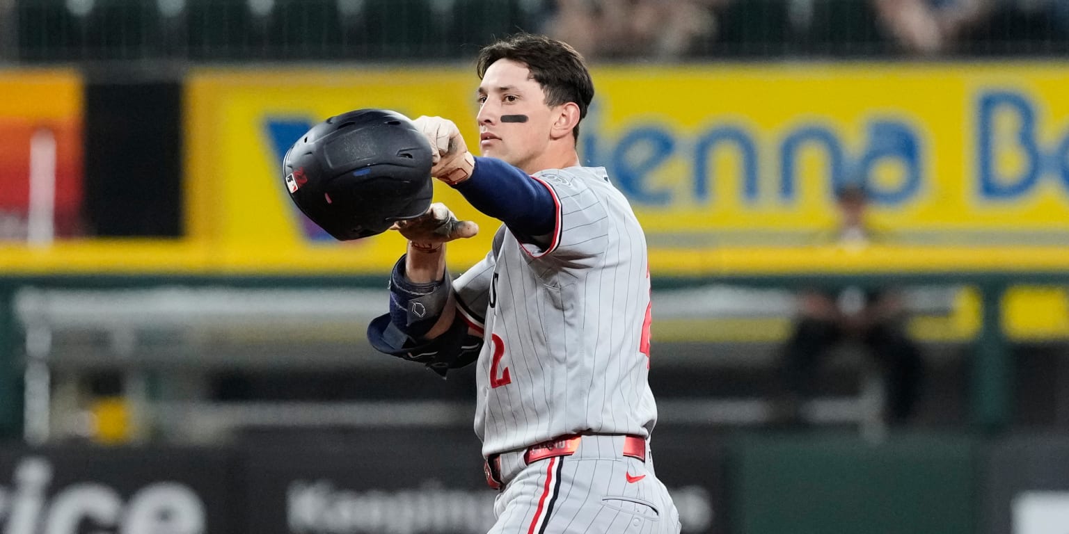 Twins defeat White Sox in extra innings