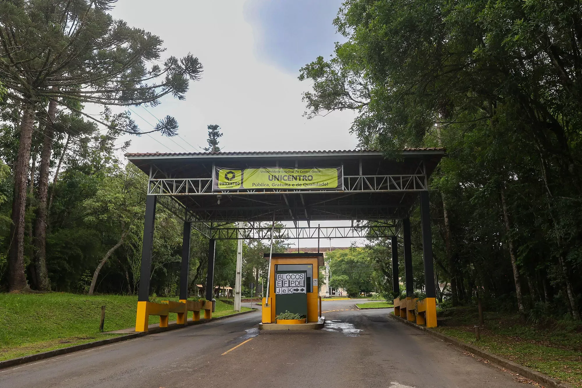 Unicentro investiga denúncias de assédio sexual envolvendo professor