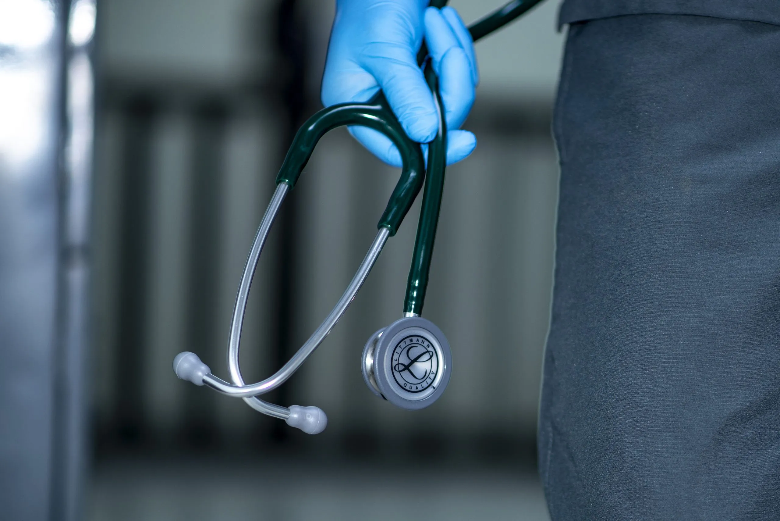 Unipar reestrutura curso de Medicina após nota baixa no Enamed