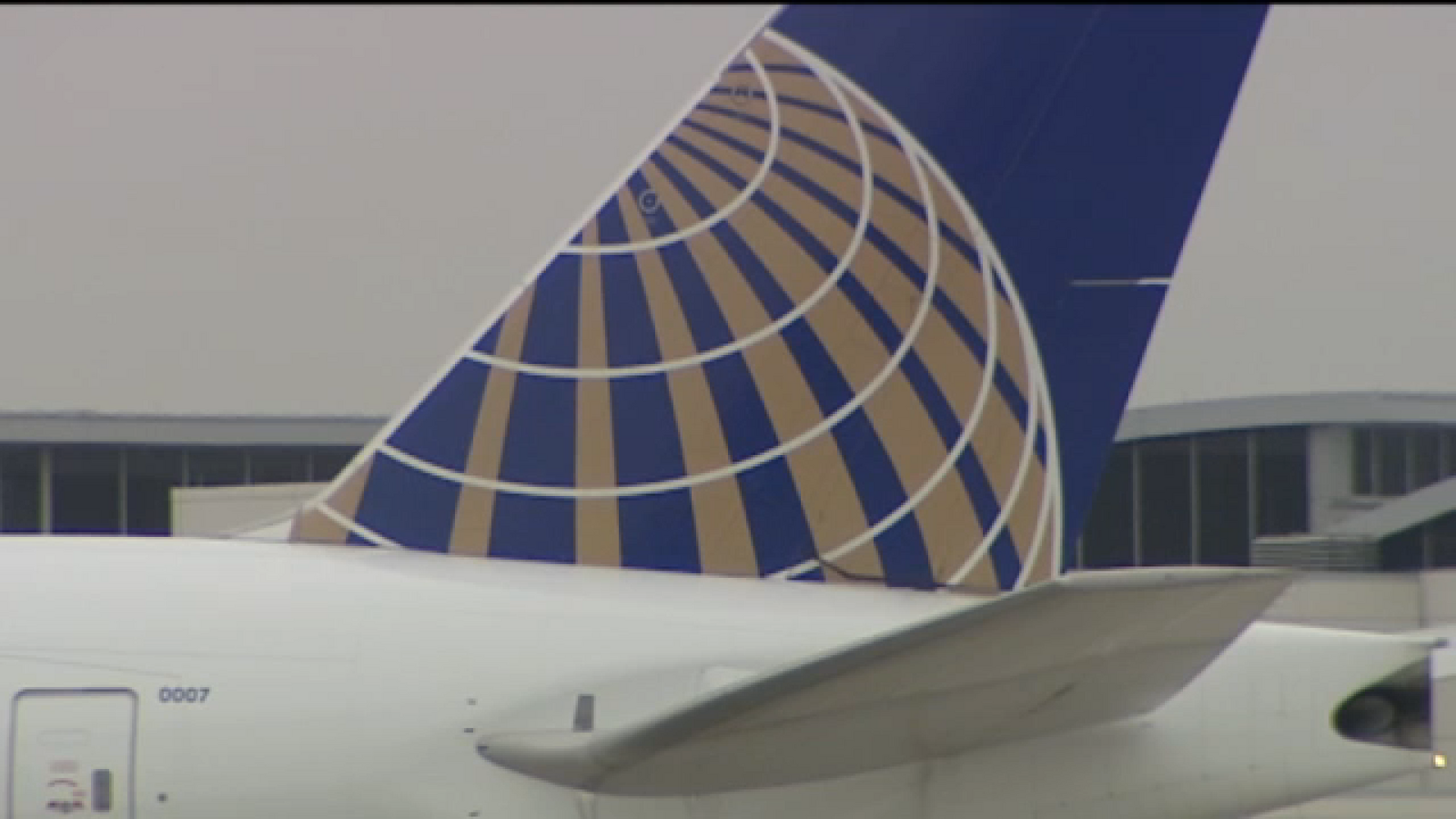 United Airlines flight to Houston divereted to Monterrey due to mechanical issue, according to airline officials
