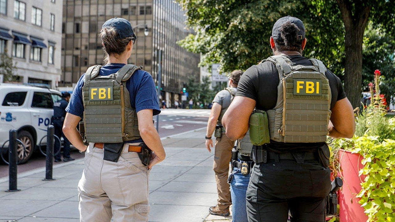 Wisconsin official says FBI agent visited election director at her home