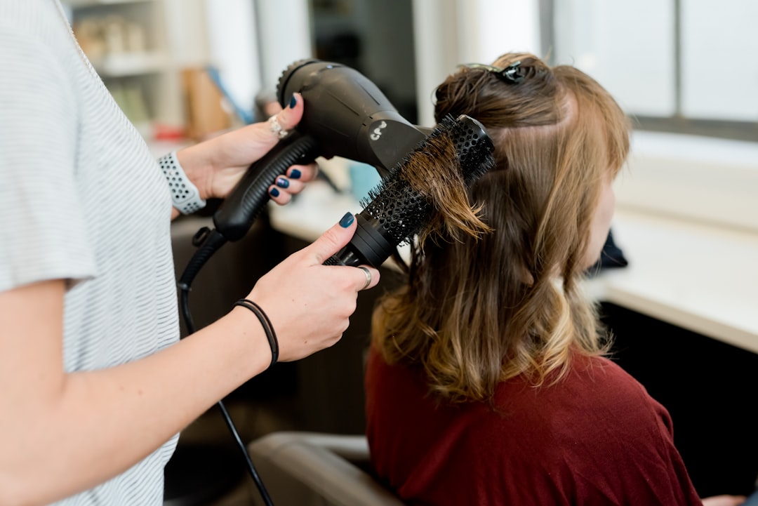 Short Hairstyles for Women Over 50: Easy Styling for Everyday