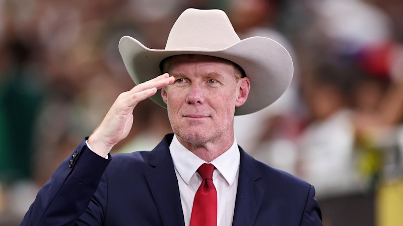 Alexi Lalas urges Socceroos to use his scathing criticism as dressing room motivation for the World Cup