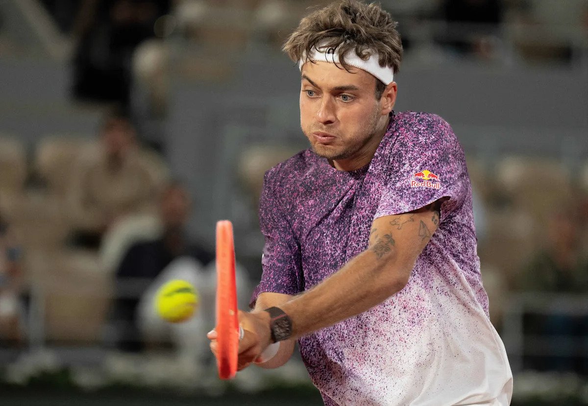 How to live stream Arnaldi vs Cobolli: French Open Men’s Semifinals, TV channel
