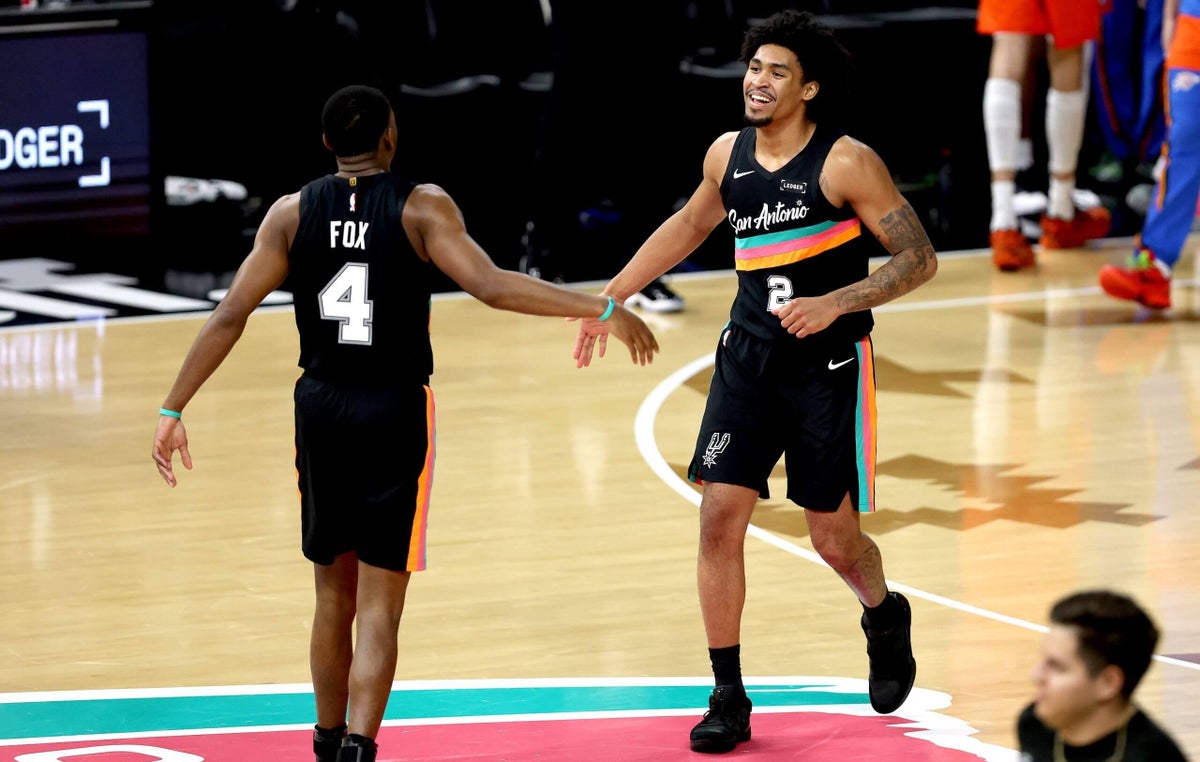 Spurs must trust Dylan Harper or De’Aaron Fox with the ball down the stretch